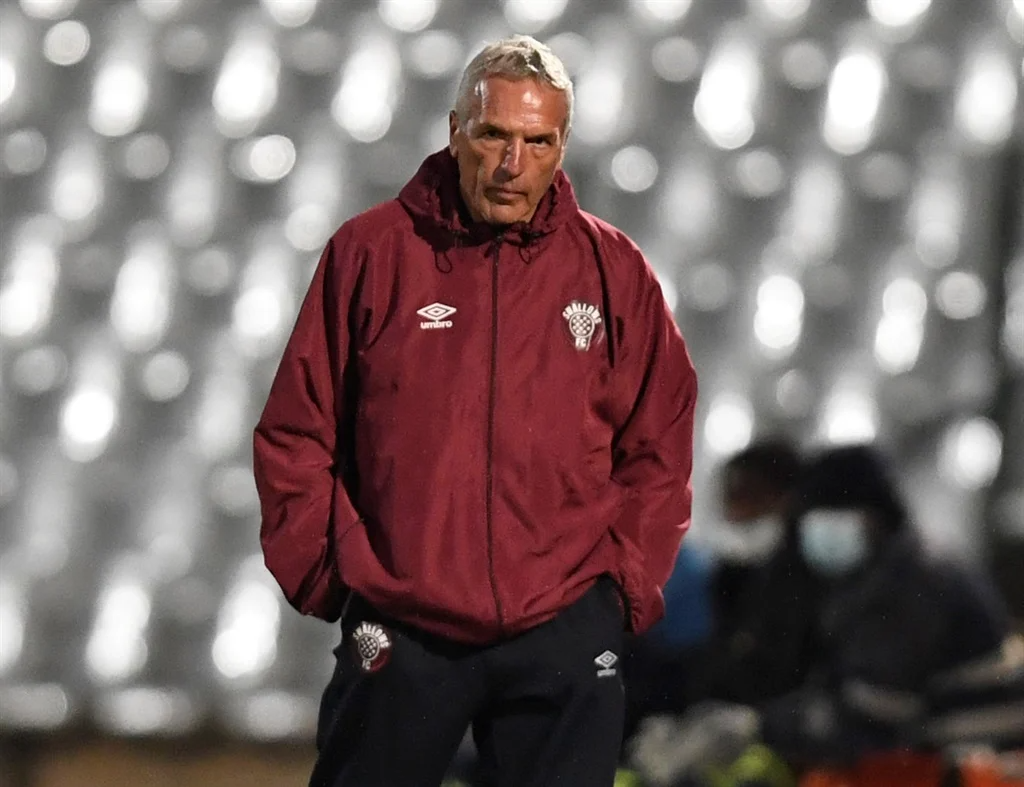 Transfer Ban Won’t Stop Middendorp’s Ambitions