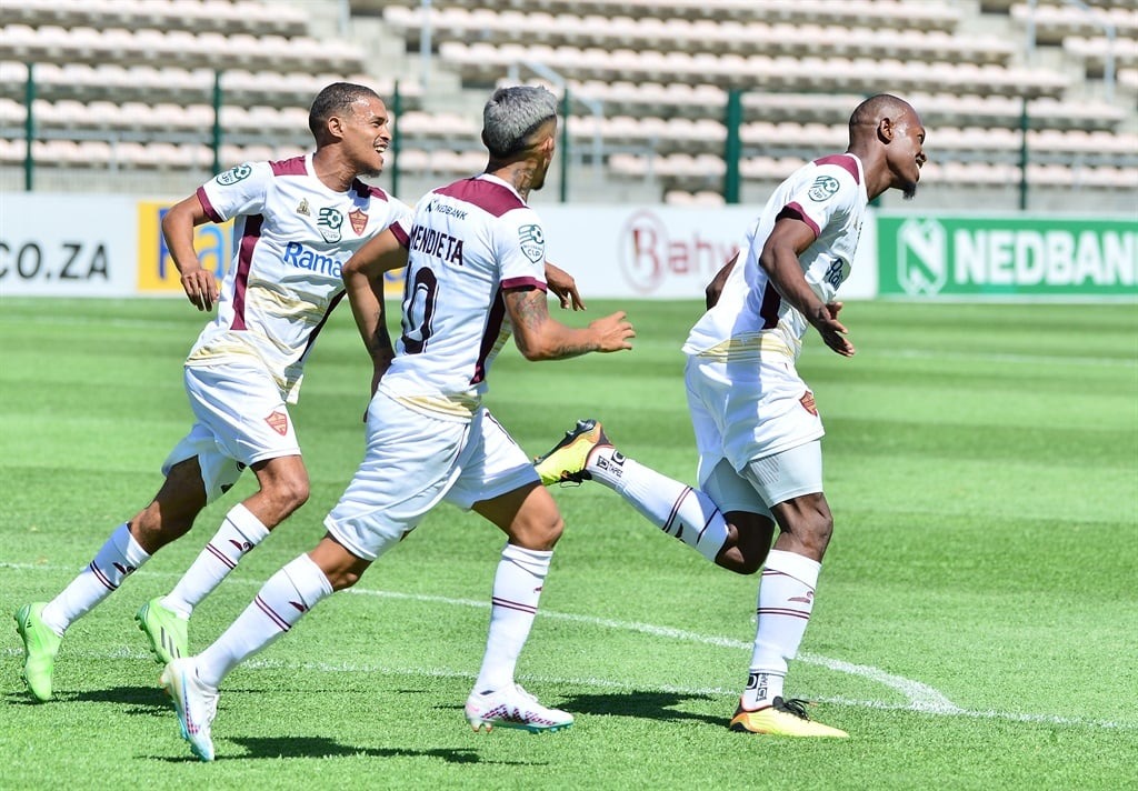 Stellies Dominates Swallows to Progress in Nedbank Cup