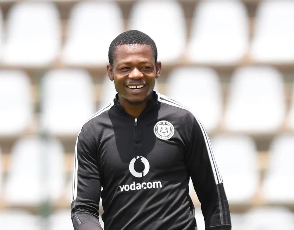 Mabena: Pirates Won’t Struggle Without Striker Coach