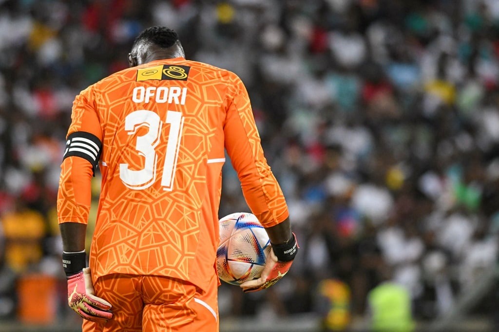 Maela Makes Emotional Pledge to Pirates Keepers