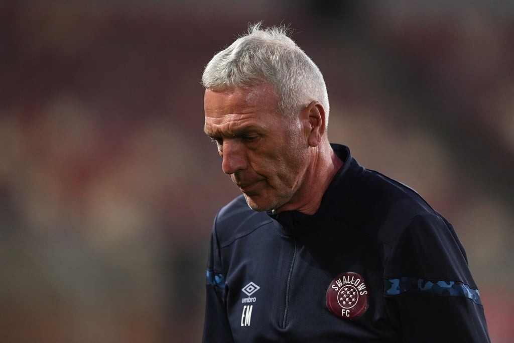 Middendorp Criticizes “Provocation” from Fourth Official