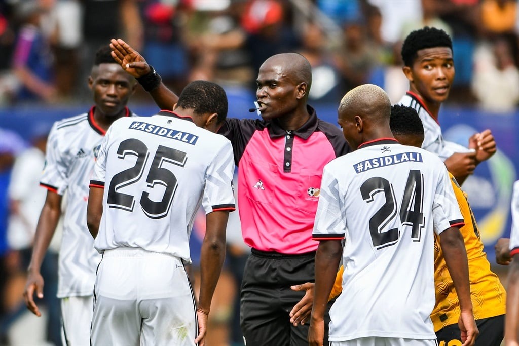 Pirates Drop Points in Top-of-the-Table Affair