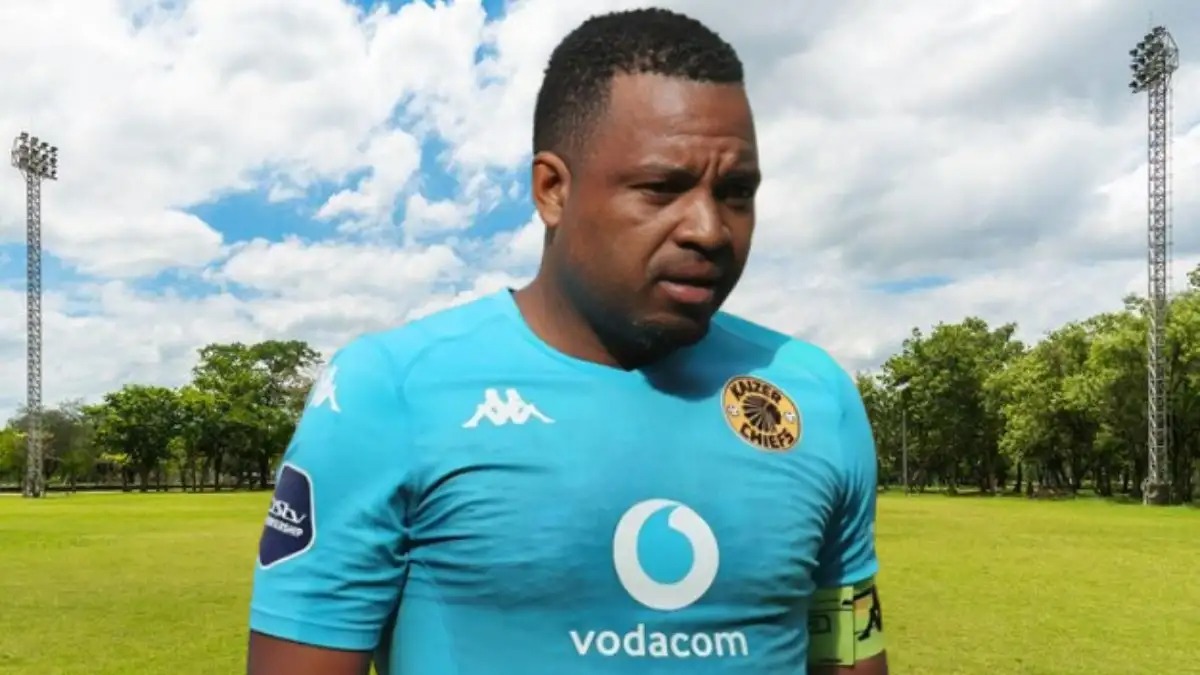 Khune’s Quirky Revelation: Baloyi’s Gloves Doubled as My Pillow