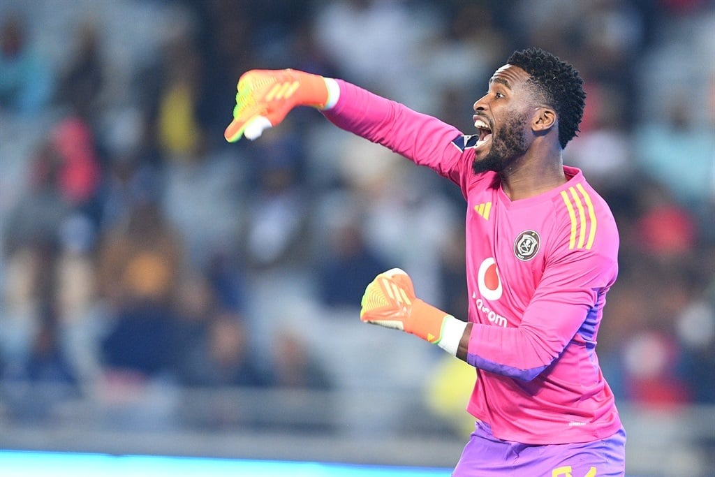 Chaine Downplays Senzo Comparisons: Focuses on Personal Journey with Pirates