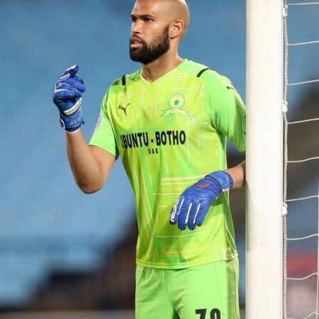 Sundowns’ Goalkeeping Dilemma: Balancing Loans and Contracts