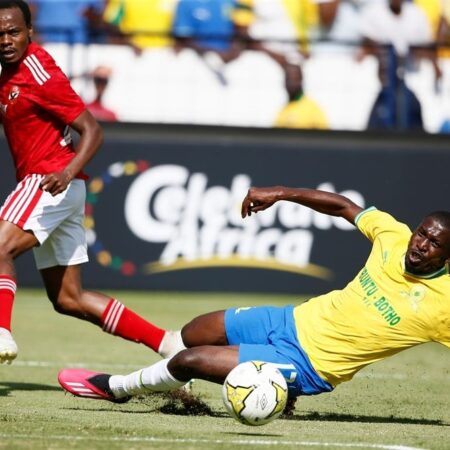 Sundowns Coach staunchly Supports Modiba Amidst Recent Setback